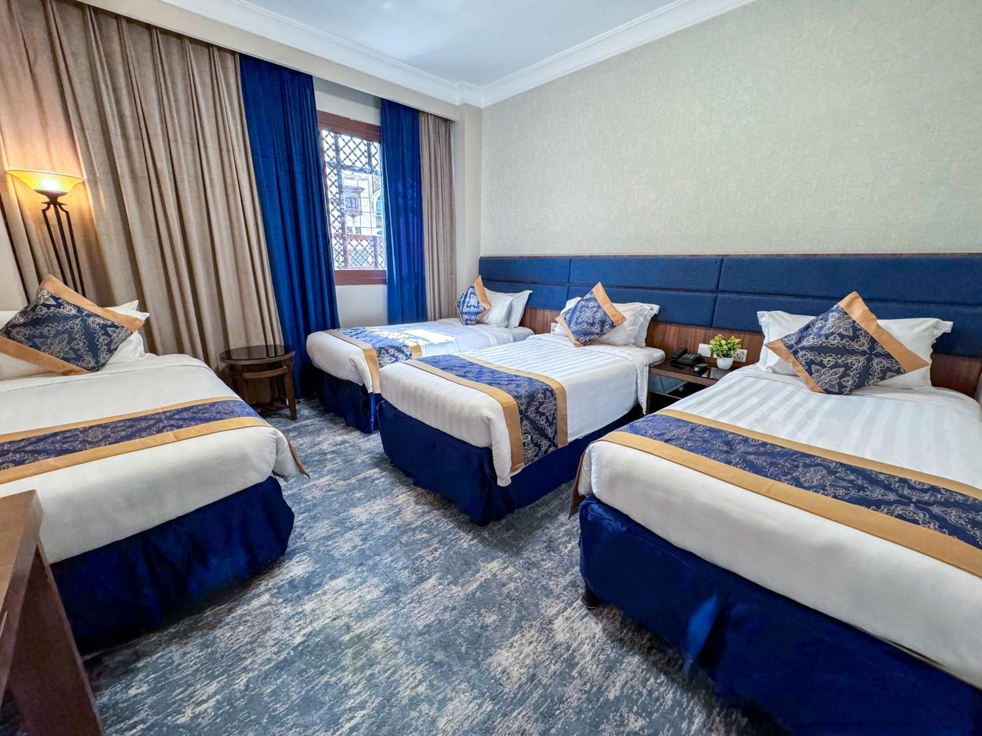 Rabwat Al Safwah Golden Hotel Medina Exterior photo