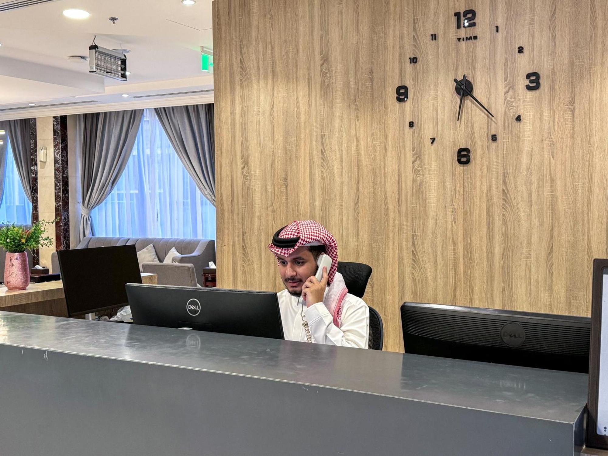 Rabwat Al Safwah Golden Hotel Medina Exterior photo